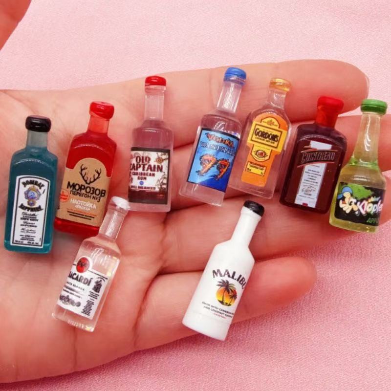 11pcs Mini Simulation Resin 3D - Resin Art Earrings 评论和价格