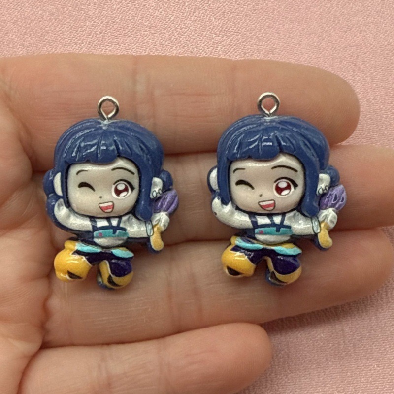 10pcs resin cartoon pendant, D - Resin Art Earrings 评论和价格