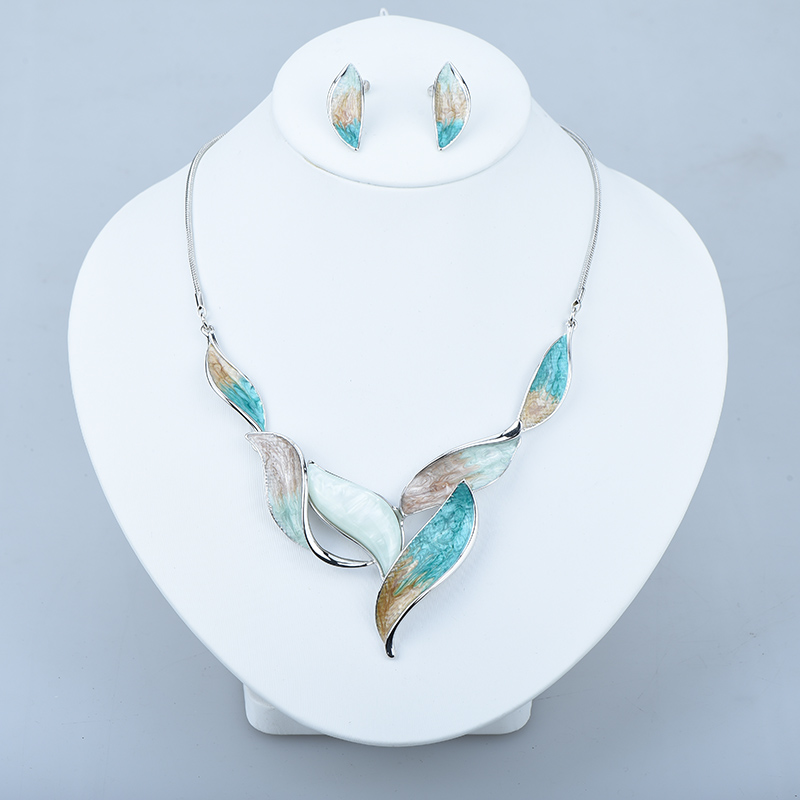 ICEYY New Design Fashion Art P - Resin Art Earrings Design 评论和价格